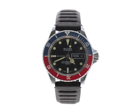 Sicura automatic stainless steel divers wristwatch, circular black dial with luminous hour markers, day/date apertures, sweep