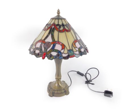 *An Oaks Tiffany style table lamp, decorated in the Jayda pattern, 33cm H.