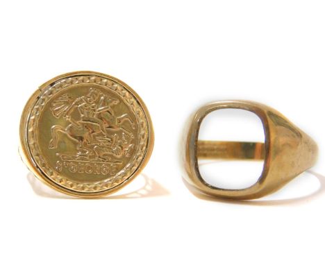 Two 9ct gold rings, to include a 9ct gold signet ring frame, lacking stone, and a 9ct gold frame St George coin ring, with ce