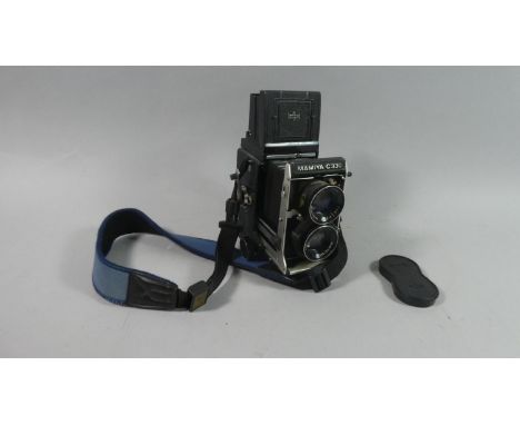 A Vintage Mamiya C330 Professional Camera 