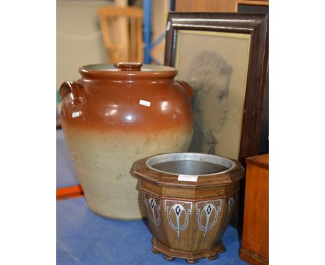 DECORATIVE WOODEN PLANTER, LARGE CERAMIC LIDDED JAR &amp; FRAMED PICTURE    
