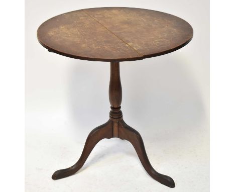 A Georgian-style oak circular tilt-top occasional table on a tripod base, with label underneath 'Sinkin Colchester', 73 x 69c