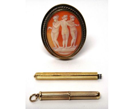 A 9ct gold cased propelling cigar pricker, with engine turned decoration, a gold cased slide action hexagonal toothpick, with