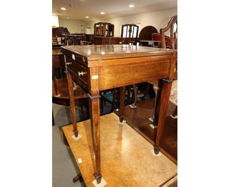 An Edwardian walnut and line inlaid envelope top card table, fitted one drawer, on square taper supports and spade feet, 21" 
