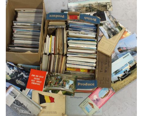 A large quantity of contemporary and vintage postcards, mainly topographical to include Continental countries, Americas and w