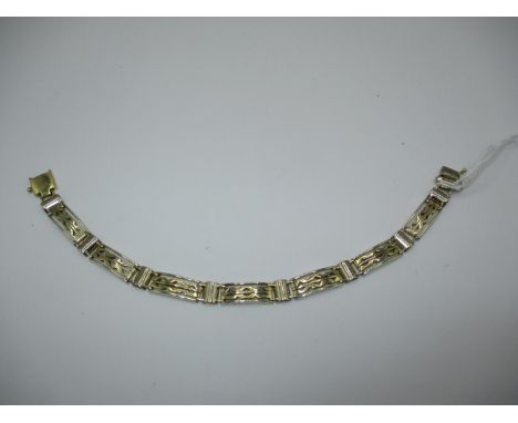 750 Gold Gate Style Bracelet, 26.89g