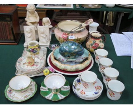 SUNDRY LOT OF CERAMICS INCLUDING SALAD BOWL WITH SERVERS, PART TEASET, TWO PIECES OF ROYAL WORCESTER, SHELLEY CUP AND SAUCER,
