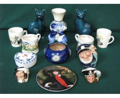 SUNDRY LOT OF CERAMICS INCLUDING PAIR OF POOLE CATS, THREE SMALL DOULTON CHARACTER JUGS, DOULTON VASE, MODERN WHITE STAR LINE