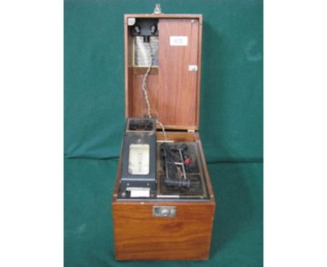 MAHOGANY CASED VINTAGE CAMBRIDGE ELECTRITE CARDIOGRAPH MACHINE 