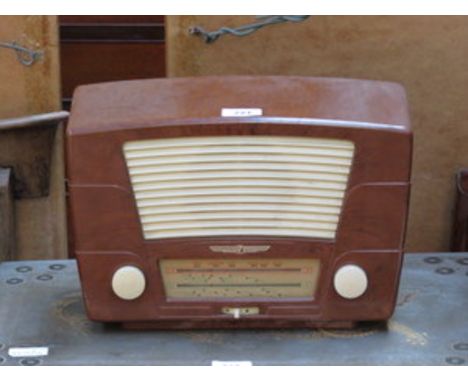 VINTAGE ART DECO STYLE RADIO RENTALS GROUP RADIO 