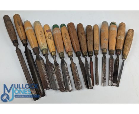 Marple Brades Sorby and Unknown Woodworking Tools Chisels: a lot of 15 assorted chisels, most gouges - with names of Marples,