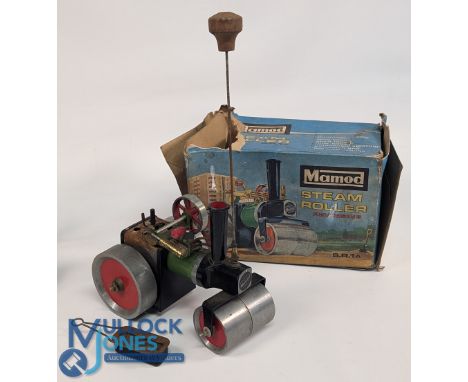 Vintage Mamod SR1A Steam Roller, in used condition with part box, missing its driving wire spring, box shows signs of age-rel