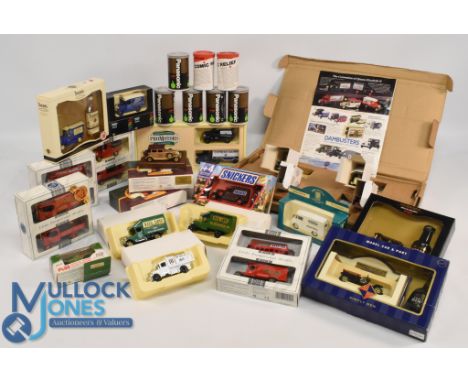 Mixed Selection of Diecast Models Whiskey issued Teachers, Cockburn’s Port, Bin 27 Port, Snickers with contents together with
