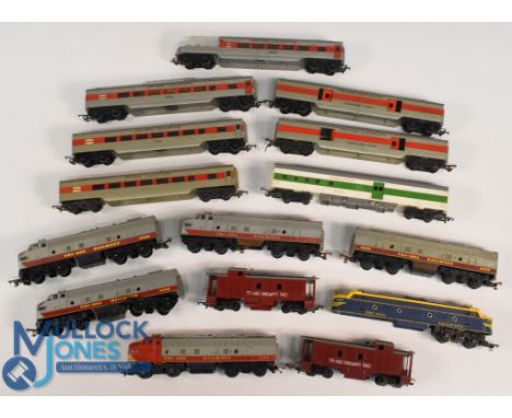 Tri-ang Railways Continental livery Having 1 Diesel engine, 4 dummy engines, 7 coaches include observation coach, Baggage car