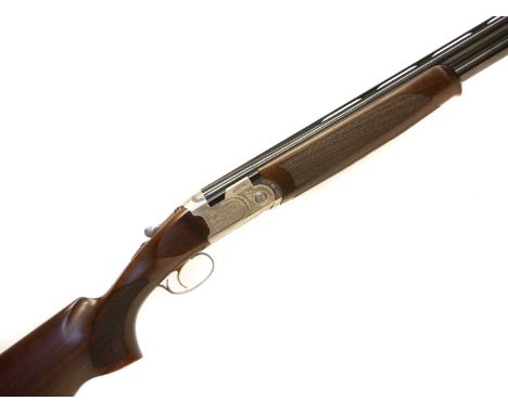 Beretta 686 Silver Pigeon 1 Sporting over and under 12 bore shotgun, 28inch multichoke barrels (five tubes present with key) 