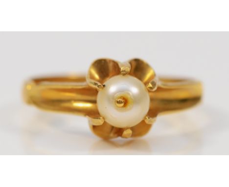 An 875 gold and cultured pearl dress ring, possibly Middle Eastern, O, 3.1g