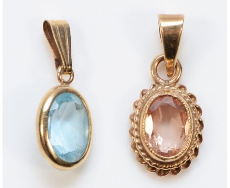Two 9ct gold topaz pendants, 1.1g