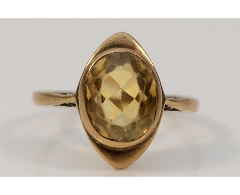 A 9ct gold citrine solitaire ring, London 1969, M, 2.3g