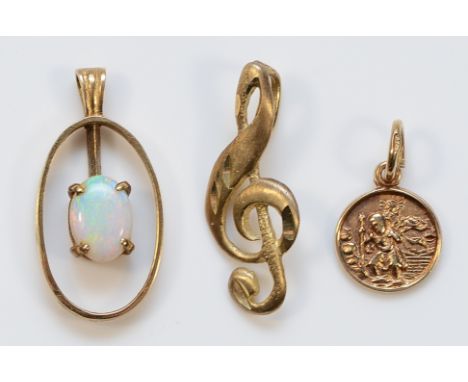 A 9ct gold opal pendant, 20mm, with two 9ct gold pendants, 2g