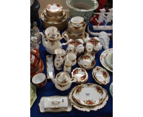 Royal Albert Old Country Roses tea and dinner service comprising twelve dinner plates, seven medium plates, eighteen side pla