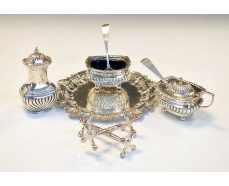 Edward VII silver three piece condiment set, Sheffield 1909, 7.4oz approx nett, together with a silver plated salver etc   Co
