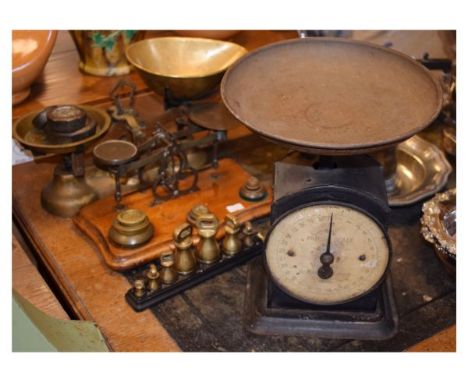Victorian set of postal scales on serpentine mahogany base, together with grocer's scales to weigh 1lb, a set of butcher's st