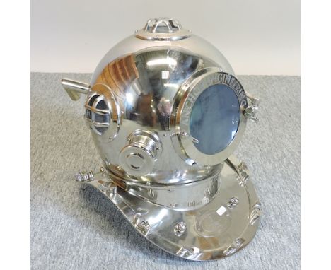 A reproduction metal diver's helmet, 42cm tall