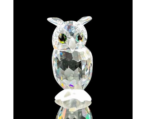 Lead crystal part of the Woodland Friends collection and is made with frosted crystal feet. Swarovski etched backstamp. This 