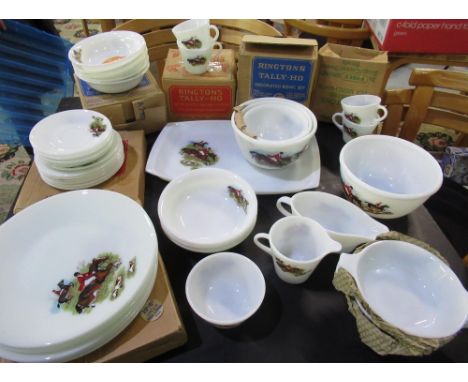 Collection of Ringtons ?Tally Ho? Pyrex kitchenware including, mixing bowls, dinner service, tea service, tea tray (2 boxes) 