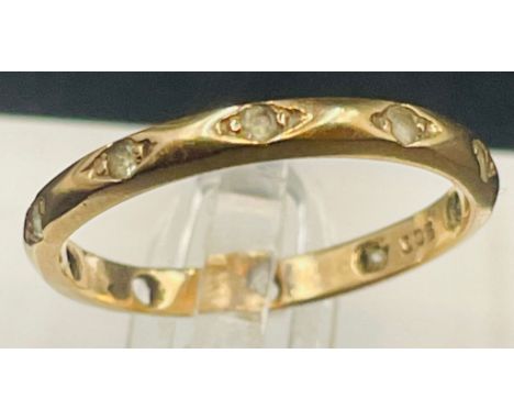 A 9ct gold ring, approximate weight 1.7g, size O1/2