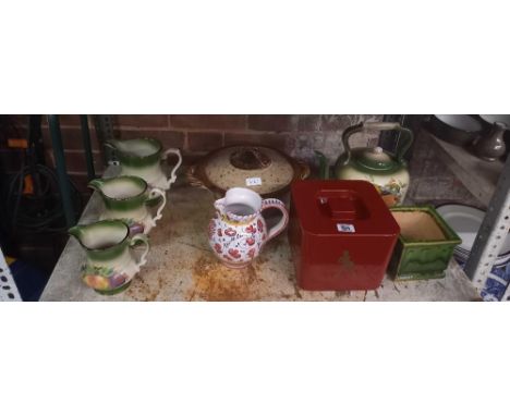 SHELF WITH GRADUATED SET OF JUGS, CERAMIC TEA POT, SOUP TUREEN &amp; A RED JOHNNY WALKER ICE BUCKET