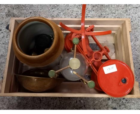 WOOD CRATE WITH A STONEWARE JAR, SET OF RED KITCHEN SCALES WITH WEIGHTS &amp; HOUR GLASS TIMER