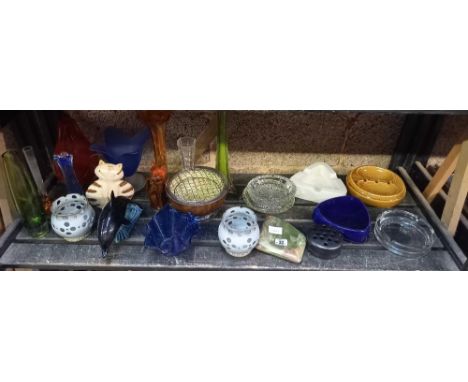 SHELF OF MISC GLASSWARE INCL: VASES, ROSE BOWL IN WOOD, ASHTRAYS &amp; A POOLE DOLPHIN