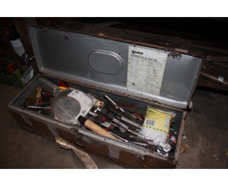 A VINTAGE TOOLBOX PLUS CONTENTS