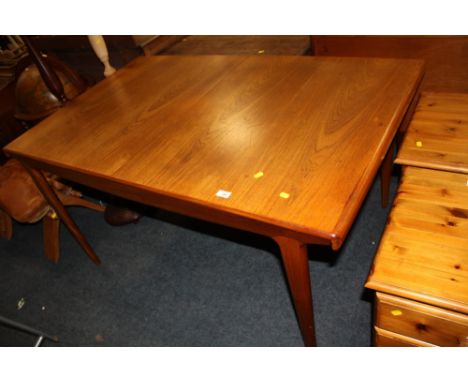 A RETRO EXTENDING TEAK DINING TABLE ( NO CHAIRS ) L- 145CM  W-90CM