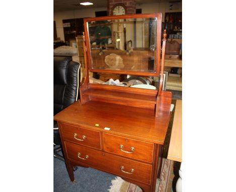 AN EDWARDIAN CROSS BANDED DRESSING TABLE WITH MIRROR W-92cm X H-160cm