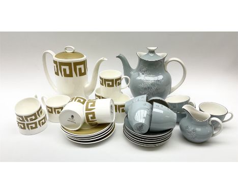 Royal Doulton Forest Glade pattern tea set, comprising teapot, milk jug, open sucrier, six cups and saucers, together with a 