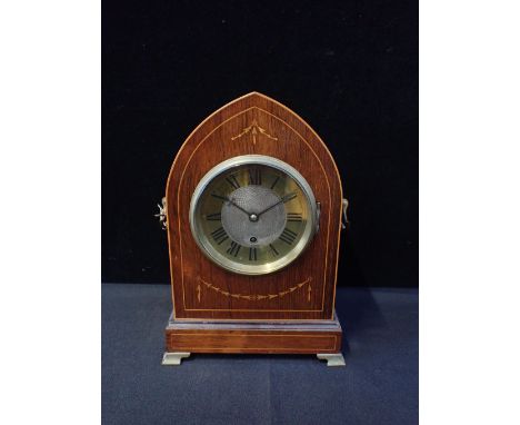 A ROSEWOOD-CASED SINGLE TRAIN FUSEE TIMEPIECE BY JOHN CARTERSt Swithin's Lane, London (backplate stamped), in lancet-shaped c