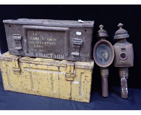 A PAIR OF LIMEHOUSE LAMP Co CARRIAGE LAMPSwith burners and brackets, and two metal ammunition boxes (4)