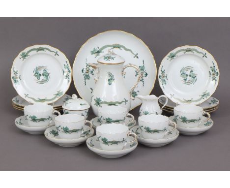   MEISSEN Kaffeeservice für 6 Personen2. Hälfte 20. Jahrhundert, Form ¨Neuer Ausschnitt¨, ¨R  MEISSEN Kaffeeservice für 6 Per