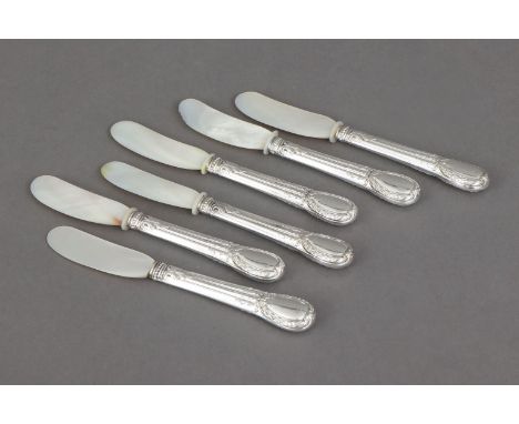   6 Kaviar MesserGriffe 800er Silber, mit Lorbeer- und Muscheldekor sowie Akanthusblatt-Relief, K  6 Kaviar MesserGriffe 800e