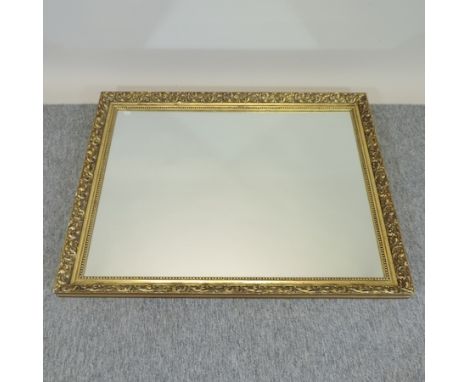 A gilt framed wall mirror, 82 x 102cm
