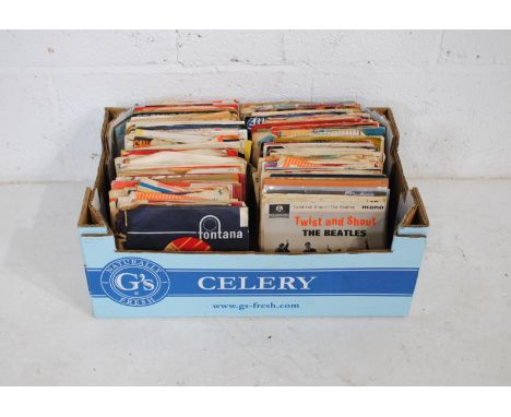 A quantity of various 7" vinyl records, including Johnny Cash & The Tennessee Two, The Beatles, The Rolling Stones, Queen, El