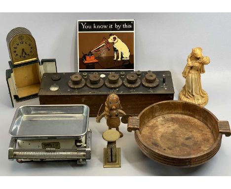 VINTAGE WHEATSTONE BRIDGE TYPE 3375 D.G.B. 1947 CIRCUIT BOX - in Bakelite case by H Tinsley of London, 13cms H, 46cms W, 14cm
