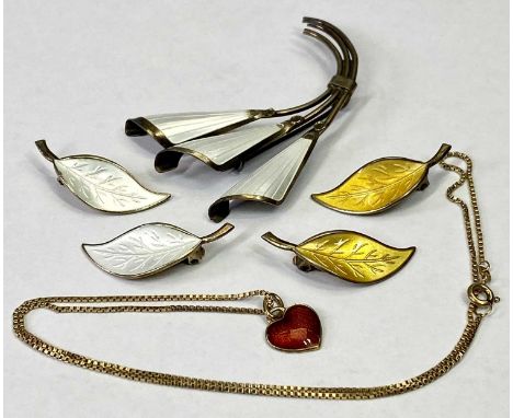 DAVID ANDERSEN &amp; OTHER NORWAY STERLING SILVER &amp; ENAMEL JEWELLERY - to include a silver gilt and red enamel heart shap