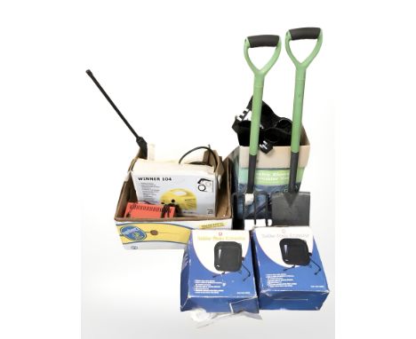 A group of hand tools, garden vacuum, pressure washer etc (2 boxes)