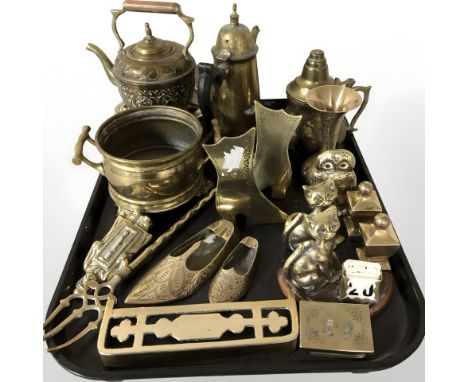 Brass teapot on stand, coffee pot, twin handled planter, shoes, trivet, match vesta, etc. 