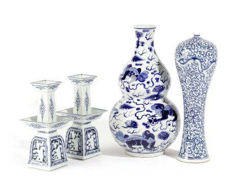 A CHINESE BLUE AND WHITE DOUBLE GOURD VASEMODERNtogether with a Chinese meiping vase, painted with dragons amidst scrolling l