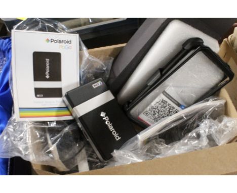 3 Polaroid mobile printers 
