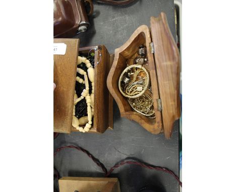 2 boxes of jewellery including silver cufflinks